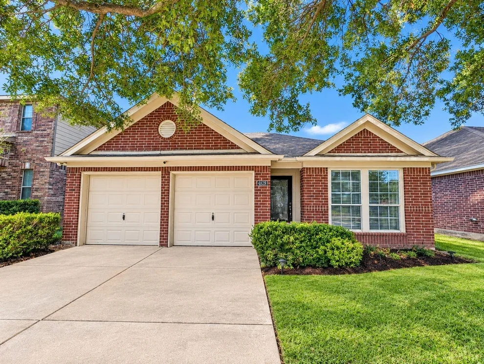 Unit for sale at 4326 Sunlit Pass Loop, Humble, TX 77396