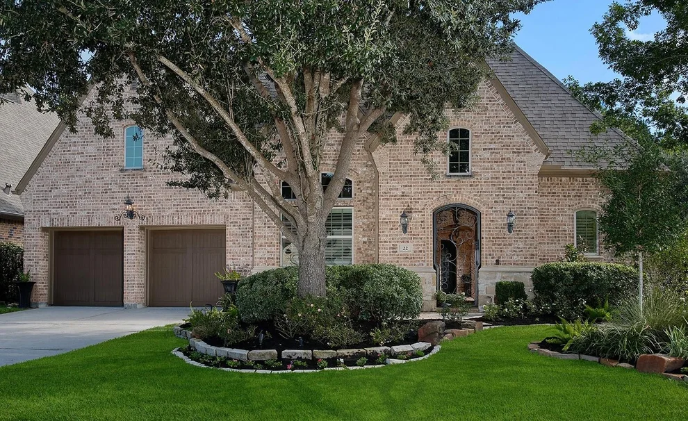 Unit for sale at 22 Lake Reverie Place, The Woodlands, TX 77375