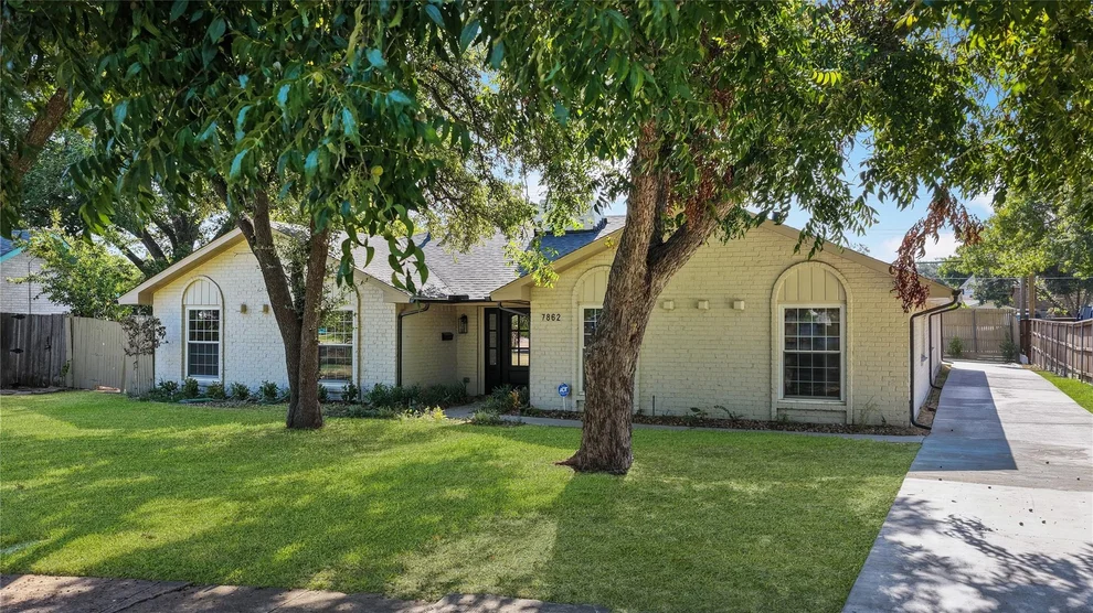 Unit for sale at 7862 La Verdura Drive, Dallas, TX 75248