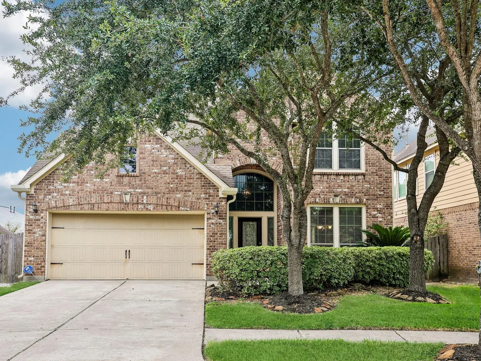 Unit for sale at 3104 Rock Brook Falls Lane, League City, TX 77573
