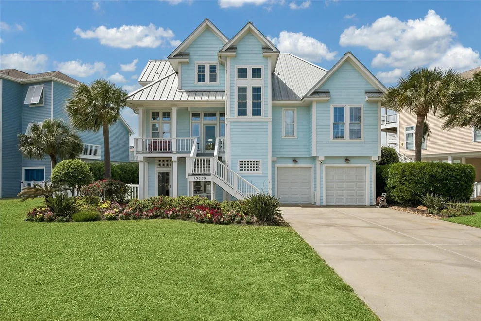 Unit for sale at 13839 Windlass Circle, Galveston, TX 77554