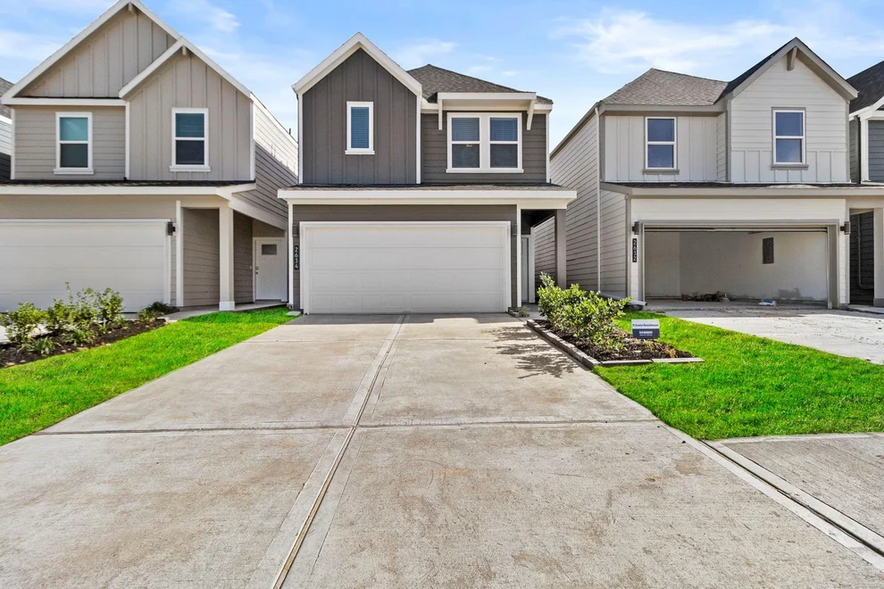 Unit for sale at 2634 Afton Heights Way, Houston, TX 77051