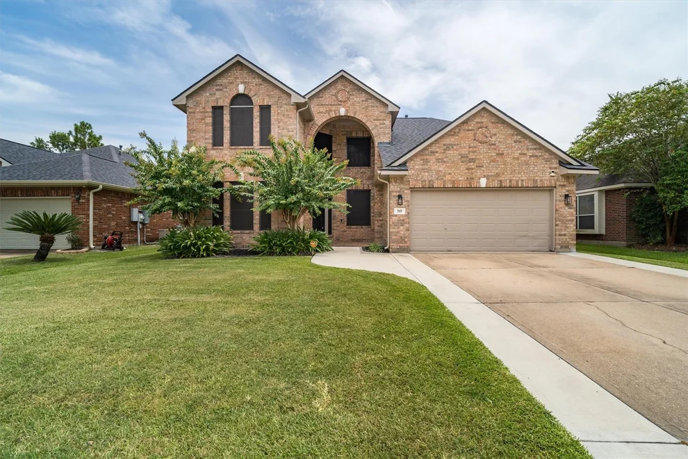 Unit for sale at 315 Blossomwood Drive, League City, TX 77573