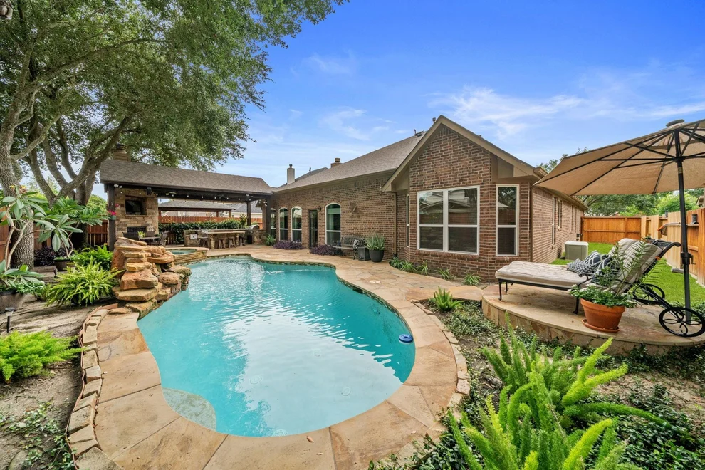 Unit for sale at 24015 Gentle Moss Lane, Katy, TX 77494