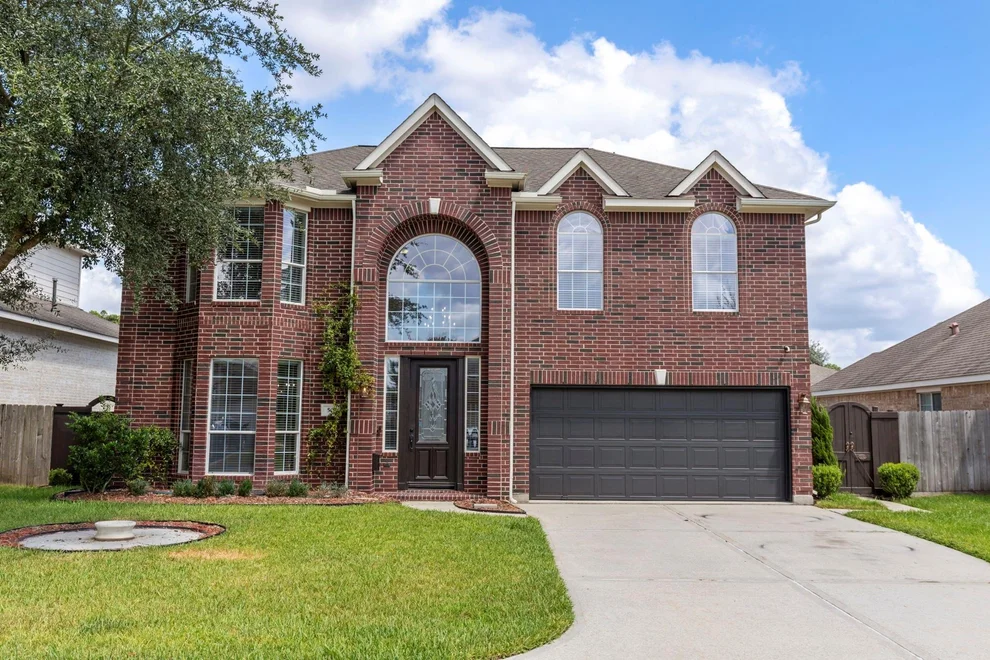 Unit for sale at 507 Carson Ridge Drive, Spring, TX 77386