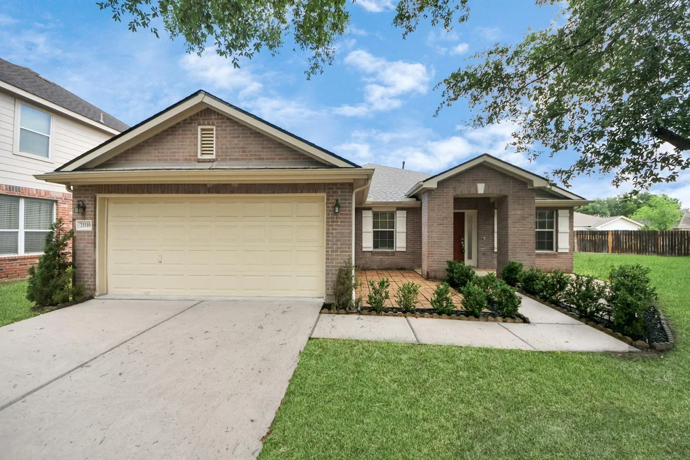 Unit for sale at 21510 Tallow Grove Lane, Katy, TX 77450
