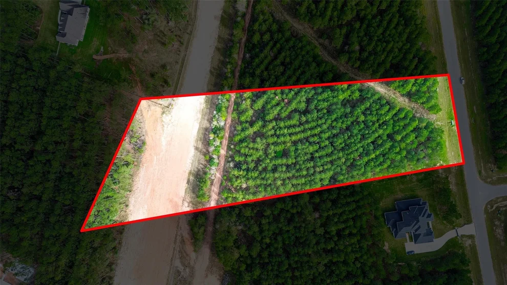 Unit for sale at 15661 Wood Grove Way, Willis, TX 77378