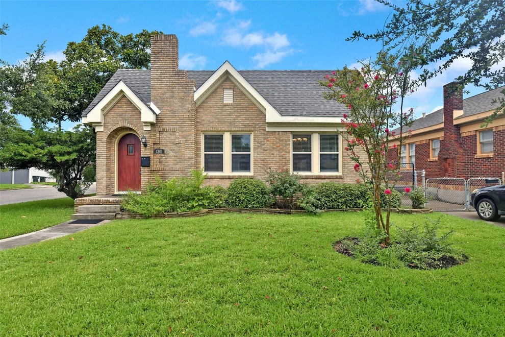 Unit for sale at 4701 Avenue N 1/2, Galveston, TX 77551