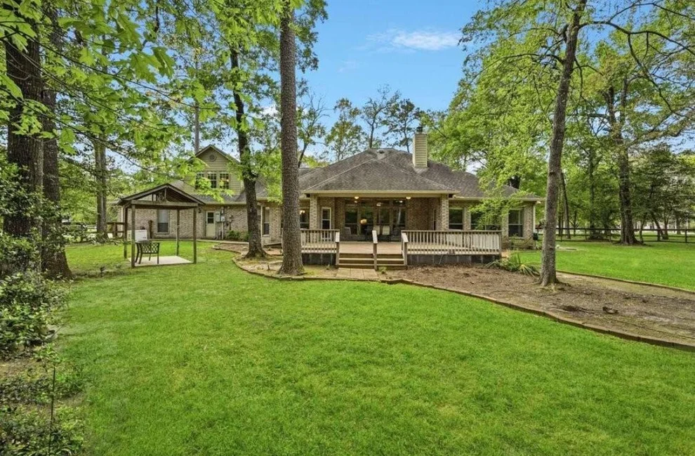 Unit for sale at 11995 White Oak Crossing, Conroe, TX 77385
