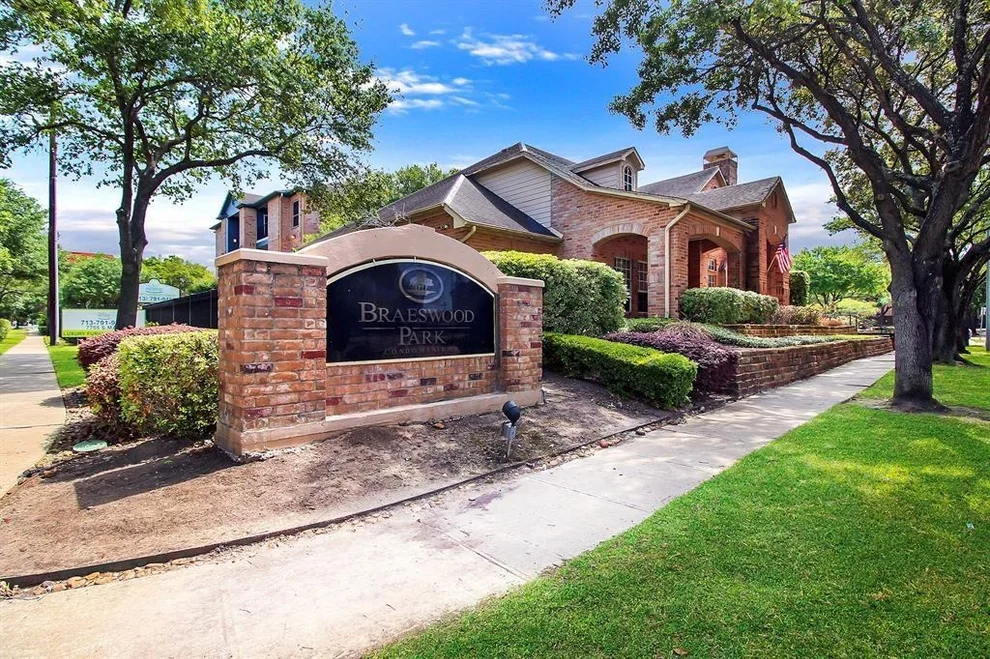 Unit for sale at 2255 Braeswood Park Drive, Houston, TX 77030