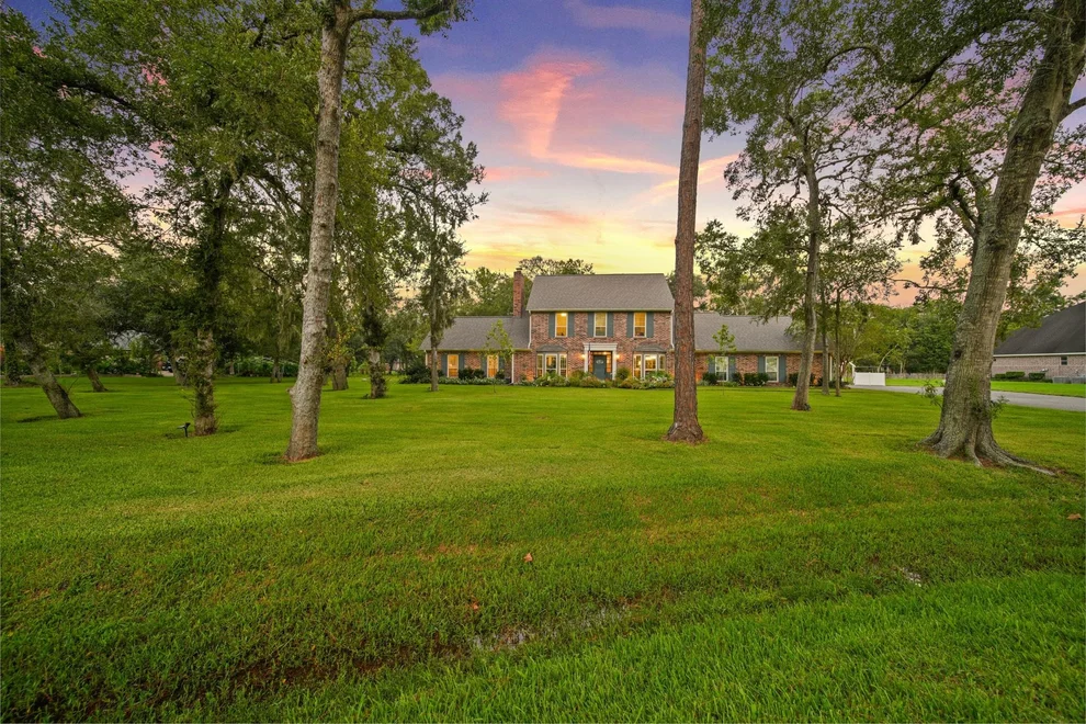 Unit for sale at 5311 W Plantation Oaks Drive, Arcola, TX 77583