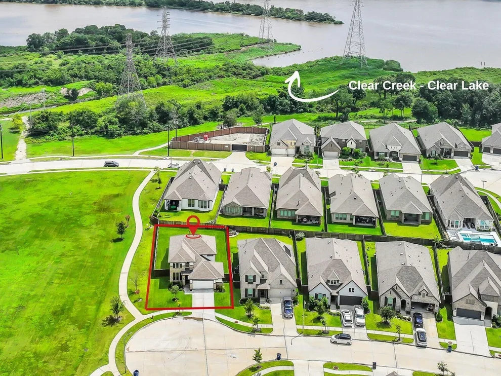 Unit for sale at 1009 Tackett Court, Webster, TX 77598