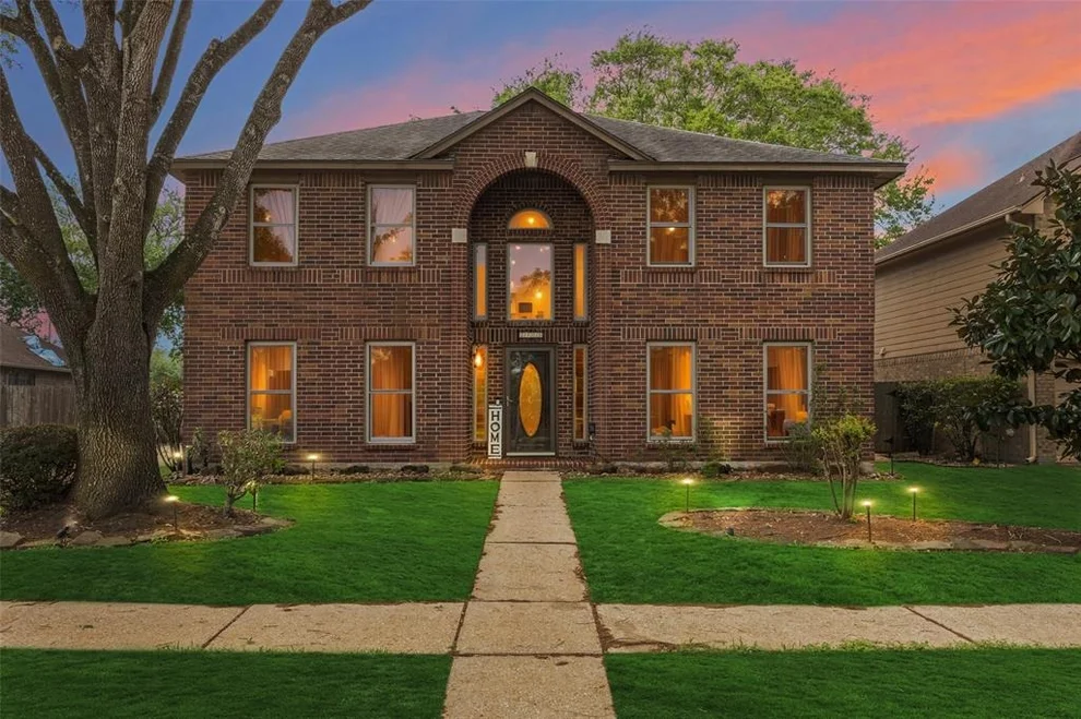 Unit for sale at 2709 Potomac Drive, League City, TX 77573