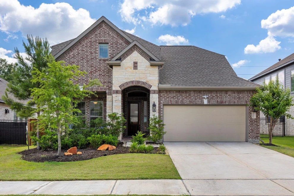 Unit for sale at 27022 Golden Knoll Drive, Magnolia, TX 77354
