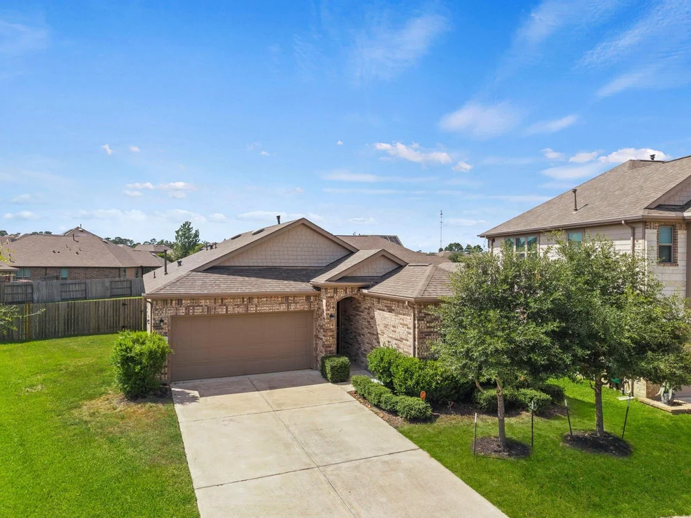 Unit for sale at 8908 Bear Mountain Court, Magnolia, TX 77354