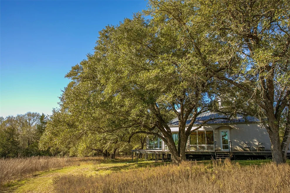 Unit for sale at 11107 Mt Falls School Road, Washington, TX 77880
