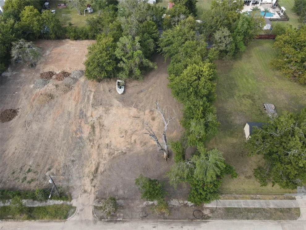 Unit for sale at 4533 Glengarry Road, Houston, TX 77048