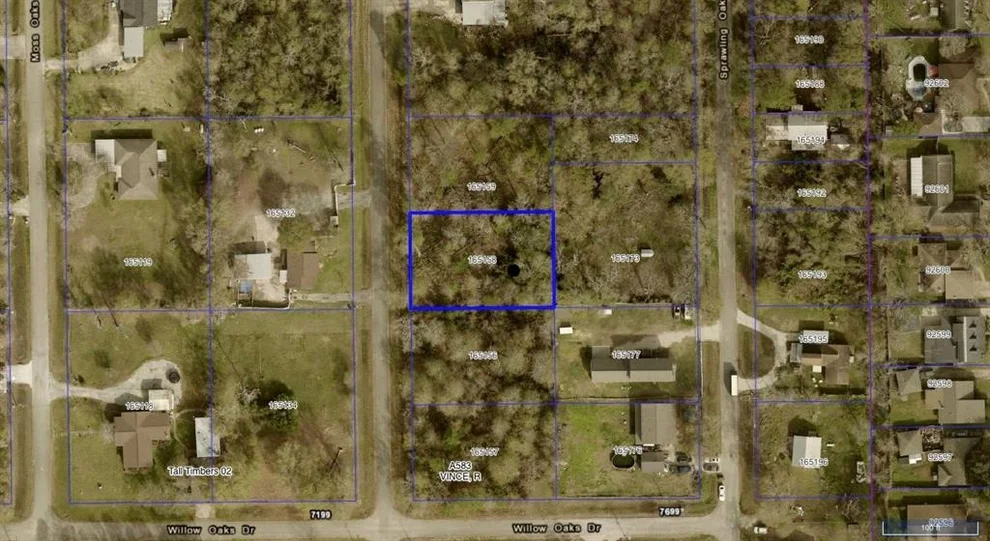 Unit for sale at 0 Spindle Oaks Drive, Conroe, TX 77385