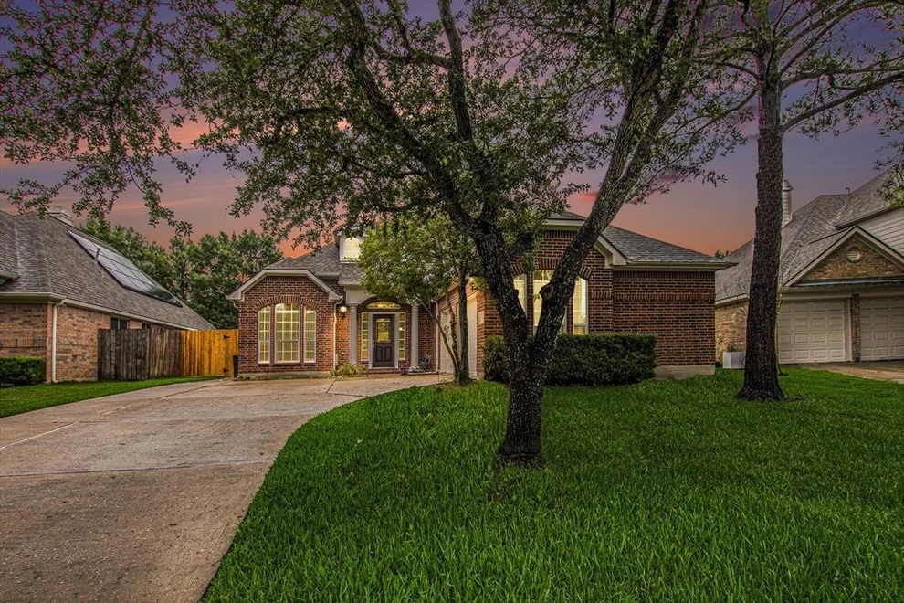 Unit for sale at 24006 Northshire Lane, Katy, TX 77494