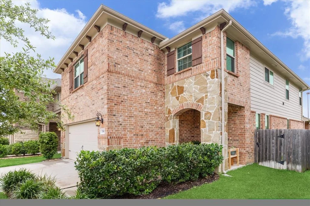 Unit for sale at 7110 Poppyseed Trail, Spring, TX 77379