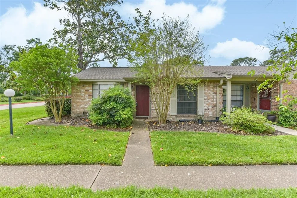 Unit for sale at 8801 Hammerly Boulevard, Houston, TX 77080