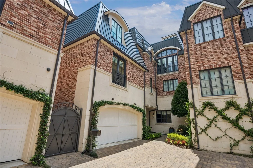 Unit for sale at 1246 Place Royale Way, Houston, TX 77056