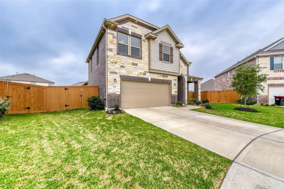 Unit for sale at 7603 Royal Oasis Lane, Cypress, TX 77433