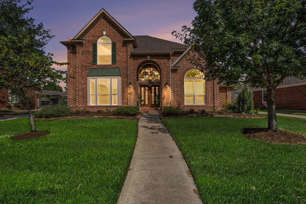 Unit for sale at 20806 Autumn Redwood Way, Cypress, TX 77433