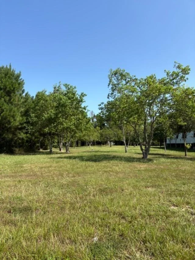 Unit for sale at 2377 County Road 3550, Cleveland, TX 77327