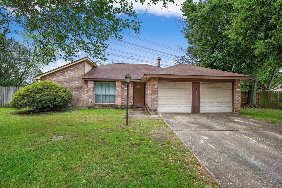 Unit for sale at 14003 Valley Grove Drive, Houston, TX 77066