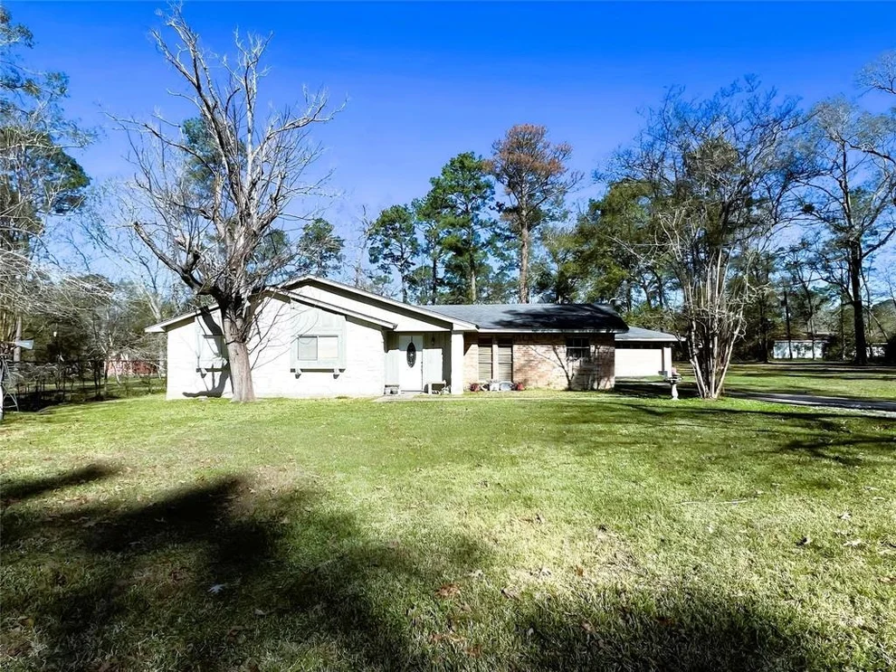 Unit for sale at 15775 Northwood Drive, Porter, TX 77365
