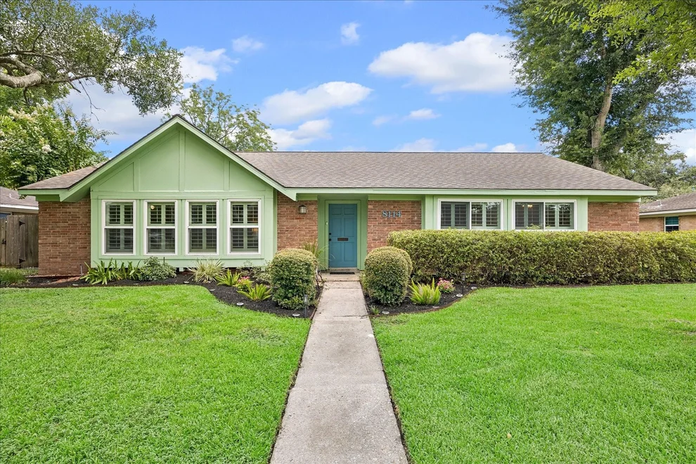 Unit for sale at 8114 Twin Hills Drive, Houston, TX 77071
