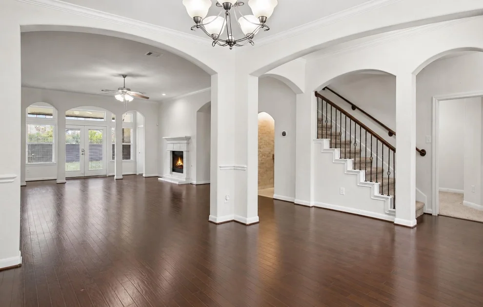 Unit for sale at 51 Prairie Falcon, The Woodlands, TX 77389