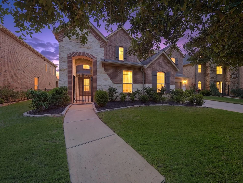 Unit for sale at 3703 Blushing Hollow Drive, Katy, TX 77494