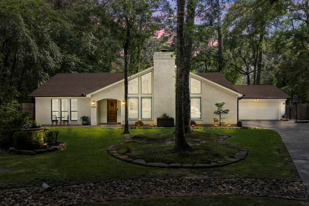 Unit for sale at 2705 Crossvine Circle, The Woodlands, TX 77380