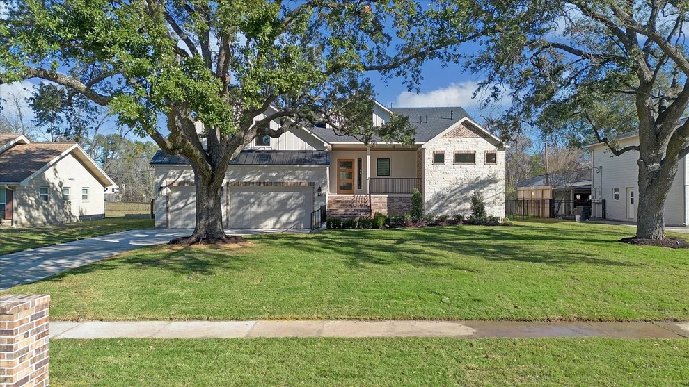 Unit for sale at 15418 Jersey Drive, Jersey Village, TX 77040