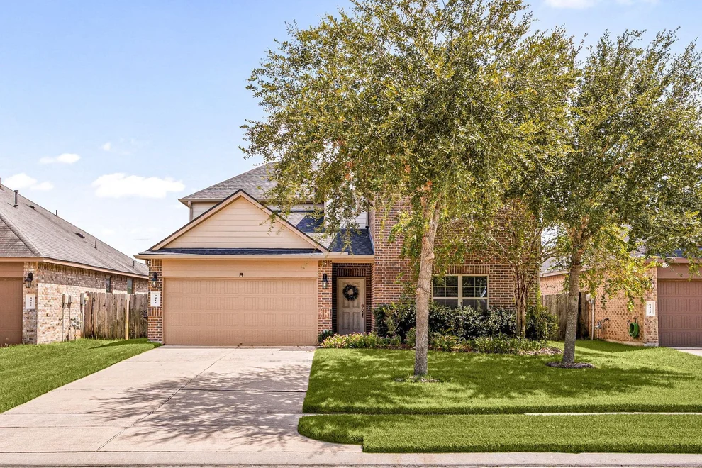 Unit for sale at 9418 Mcdowell Drive, Rosenberg, TX 77469