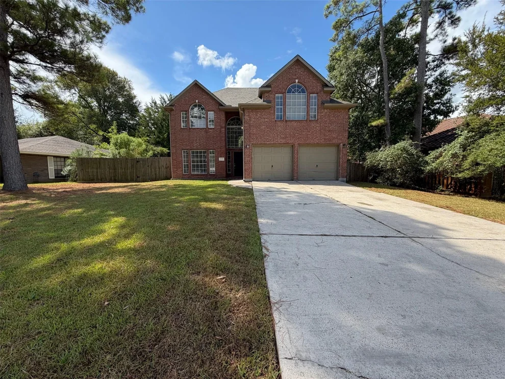 Unit for sale at 12159 Hawthorne Drive, Montgomery, TX 77356