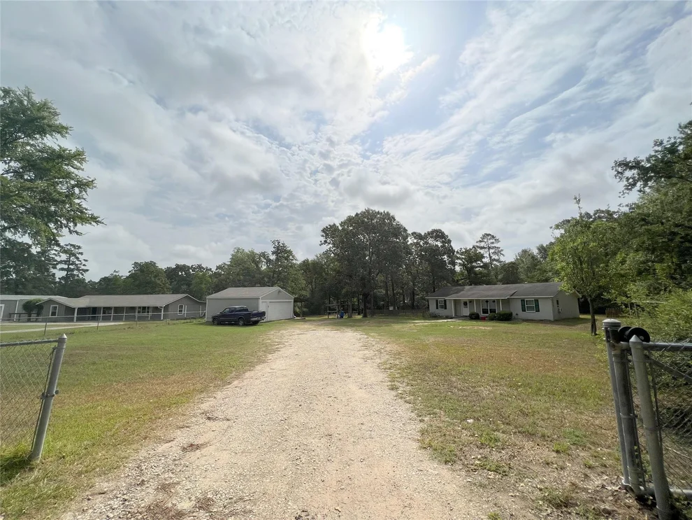 Unit for sale at 25934 Pine Oak Drive, Hockley, TX 77447