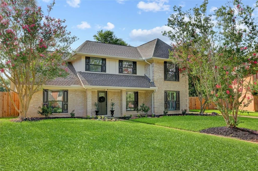 Unit for sale at 2510 Trailside Court, Sugar Land, TX 77479