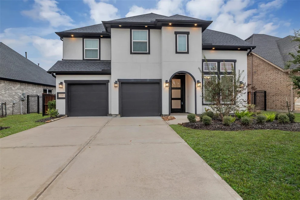 Unit for sale at 28295 Emerald Bend Drive, Spring, TX 77386