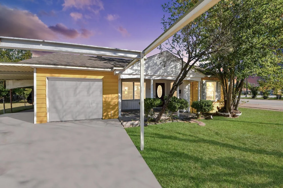 Unit for sale at 11029 Muscatine Street, Houston, TX 77029