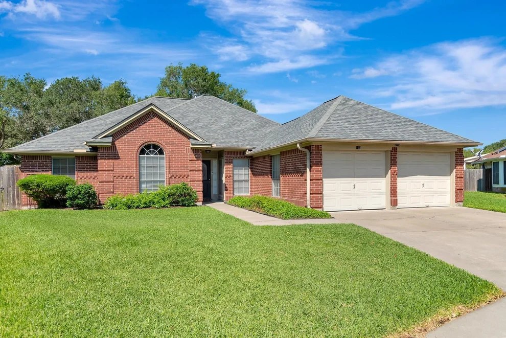 Unit for sale at 103 Ashland Creek, Victoria, TX 77901