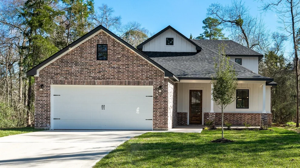 Unit for sale at 13427 Sea Island Drive, Montgomery, TX 77356