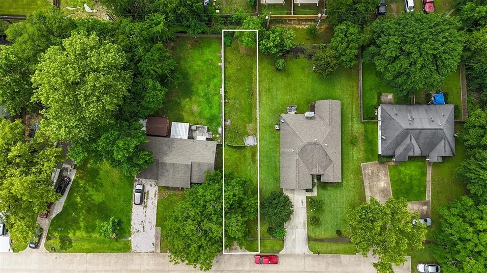 Unit for sale at 00 Holiday Street, Tomball, TX 77375