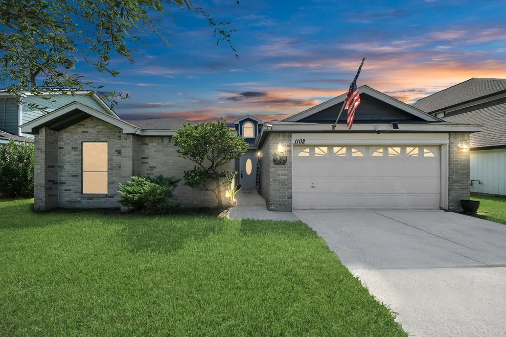 Unit for sale at 1102 Heathfield Drive, Channelview, TX 77530