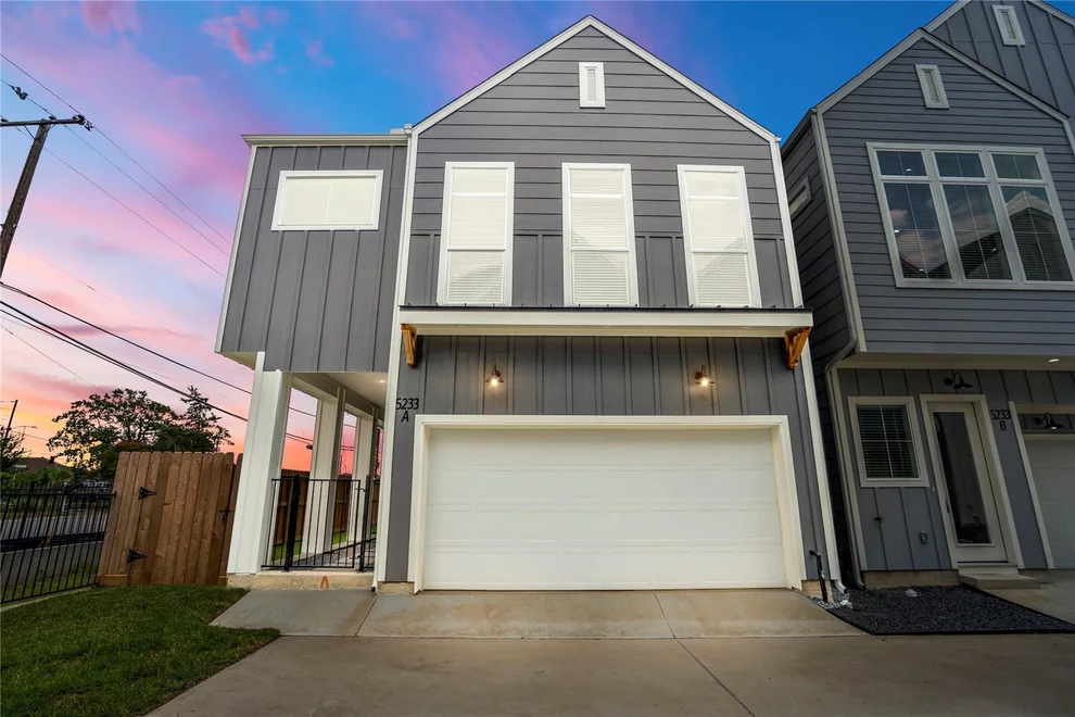 Unit for sale at 5229 Hillman Street, Houston, TX 77023