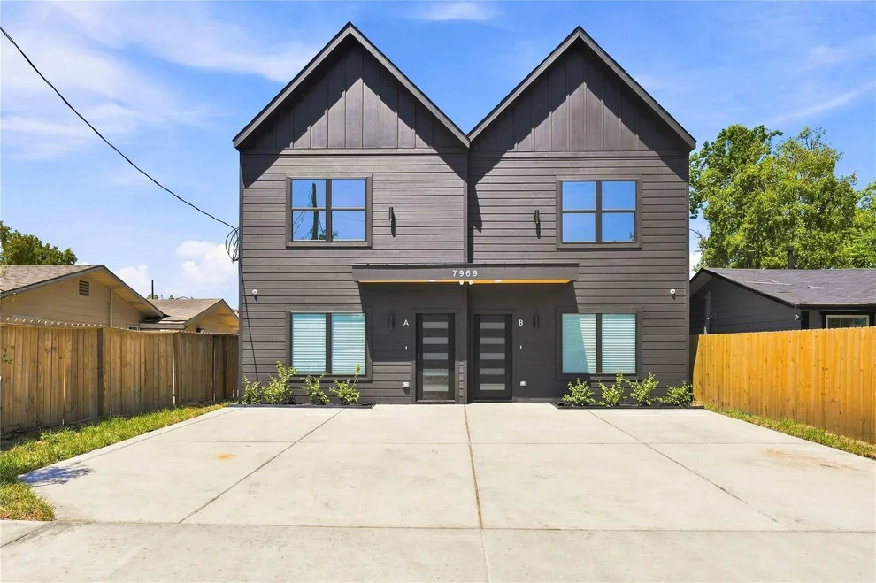 Unit for sale at 7969 Ritz Street, Houston, TX 77028