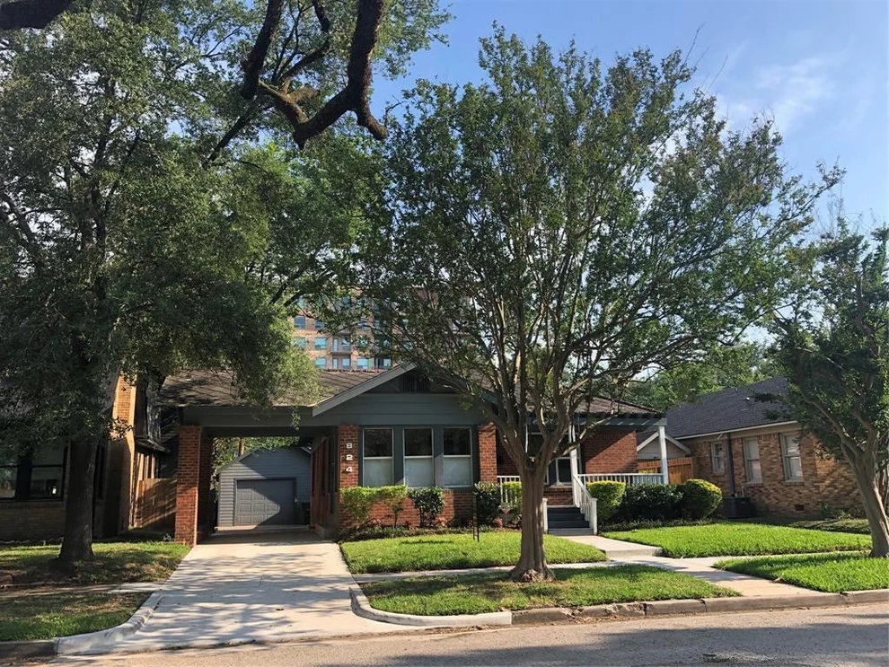 Unit for sale at 824 Sledge Street, Houston, TX 77009
