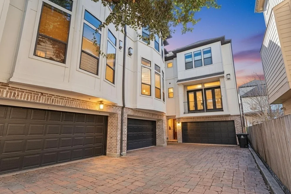 Unit for sale at 5617 Kiam Street, Houston, TX 77007